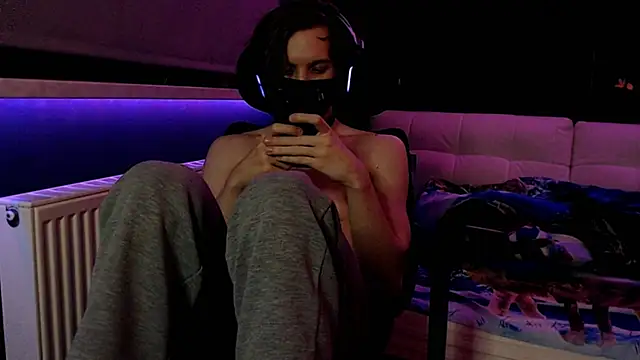 RocketManChannel online show from April 25, 2026, 10:18 pm