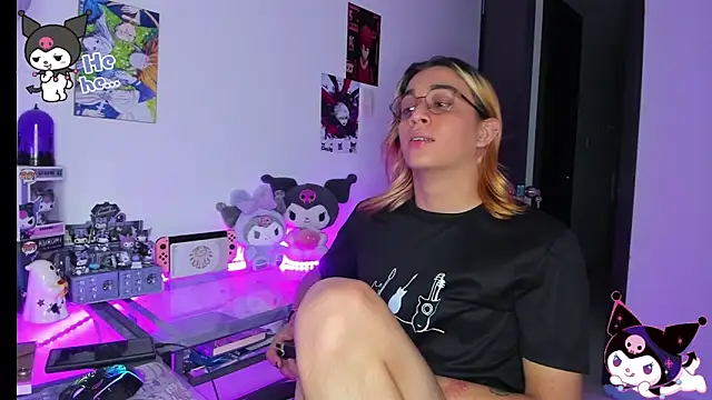 KeitaMoon online show from October 27, 2025, 10:03 pm