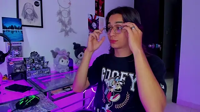 KeitaMoon online show from March 5, 2026, 2:13 pm