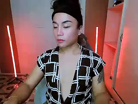 Snapshot of YourNikkieXxx chatting on March 27, 2026, 12:05 pm YourNikkieXxx online show from March 27, 2026, 12:05 pm