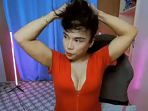 Snapshot of YourNikkieXxx chatting on April 22, 2026, 7:11 am YourNikkieXxx online show from April 22, 2026, 7:11 am