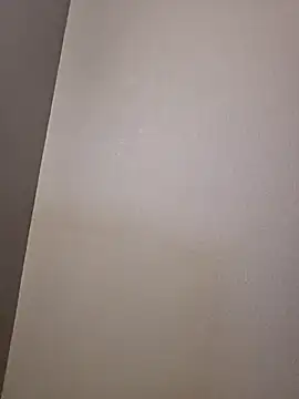 xHelloKitty online show from September 9, 2025, 10:15 am