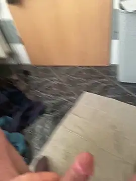 Snapshot of geilheit12 chatting on February 7, 2026, 7:45 am geilheit12 online show from February 7, 2026, 7:45 am