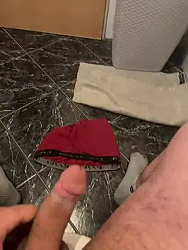 Snapshot of geilheit12 chatting on February 13, 2026, 4:36 pm geilheit12 online show from February 13, 2026, 4:36 pm