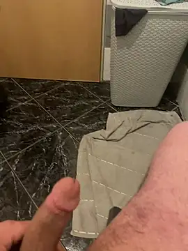 Snapshot of geilheit12 chatting on February 21, 2026, 2:12 am geilheit12 online show from February 21, 2026, 2:12 am