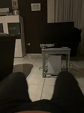 Snapshot of geilheit12 chatting on February 23, 2026, 7:22 pm geilheit12 online show from February 23, 2026, 7:22 pm