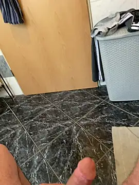 Snapshot of geilheit12 chatting on February 24, 2026, 2:59 pm geilheit12 online show from February 24, 2026, 2:59 pm