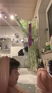 Kingpowerlittel online show from February 7, 2026, 4:54 pm