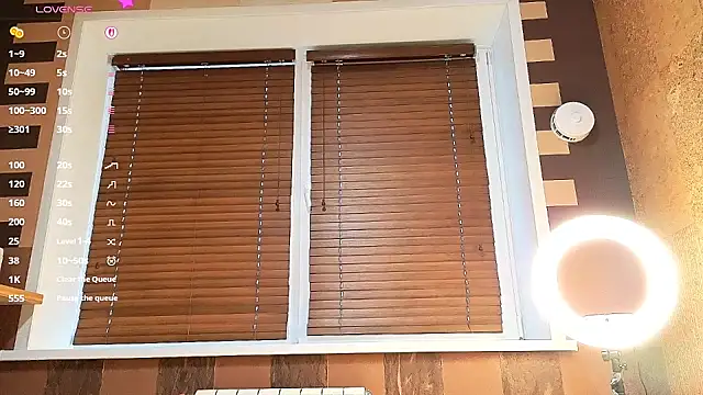 MaryOne   online show from November 12, 2025, 5:30 am