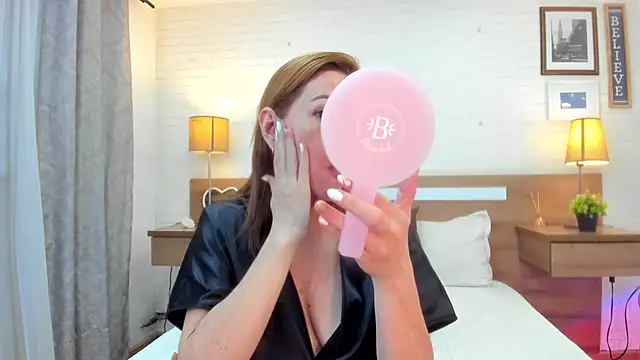 JenniferAuriston online show from March 19, 2026, 10:08 am