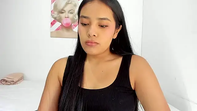 Snapshot of valeria_millers chatting on April 24, 2026, 2:19 pm valeria millers online show from April 24, 2026, 2:19 pm