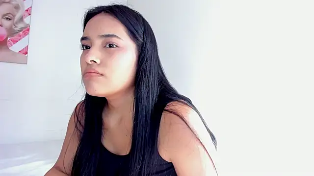 Snapshot of valeria_millers chatting on May 23, 2026, 2:21 pm valeria millers online show from May 23, 2026, 2:21 pm