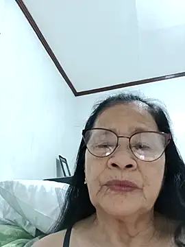 Sweet-Lita50 online show from April 15, 2026, 12:23 pm