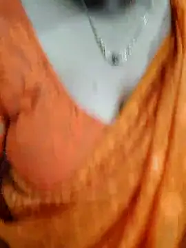Snapshot of hornypiu697 chatting on April 10, 2026, 4:50 am hornypiu697 online show from April 10, 2026, 4:50 am