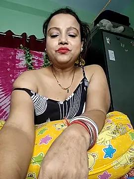 Snapshot of hornypiu697 chatting on August 5, 2026, 8:55 pm hornypiu697 online show from August 5, 2026, 8:55 pm