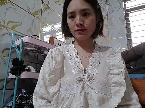 Lyzizi lovely09 online show from November 24, 2025, 2:22 am