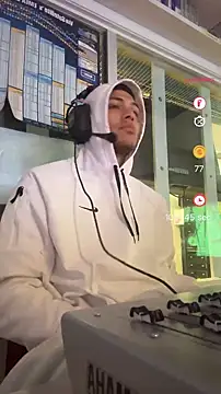 StrokingDaddy4 online show from March 6, 2026, 11:17 am