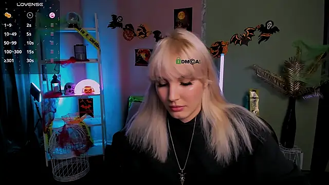 marta smith online show from October 24, 2025, 7:43 pm