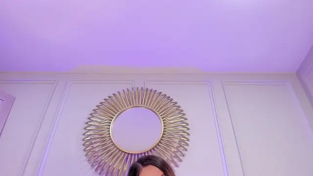 CharlotteBrownn  online show from March 9, 2026, 11:31 pm