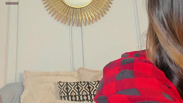 CharlotteBrownn  online show from July 16, 2026, 1:33 am