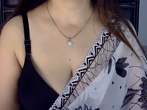 Rumi cute online show from January 19, 2026, 11:58 am