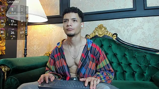 Snapshot of AlessandroKiing chatting on April 8, 2026, 8:31 pm AlessandroKiing online show from April 8, 2026, 8:31 pm