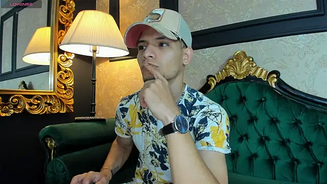 Snapshot of AlessandroKiing chatting on April 11, 2026, 7:07 pm AlessandroKiing online show from April 11, 2026, 7:07 pm