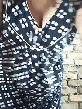 rani8008 online show from September 28, 2025, 6:41 am