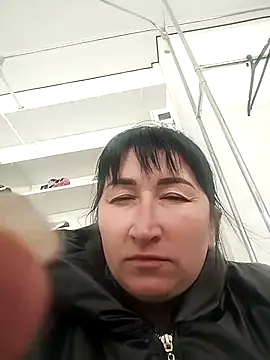 Funny Karina online show from April 6, 2026, 9:43 am