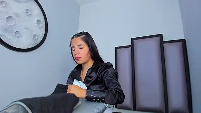 Lucy-23 online show from October 24, 2025, 4:20 am