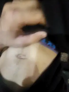 coupleyug online show from November 9, 2025, 9:29 am