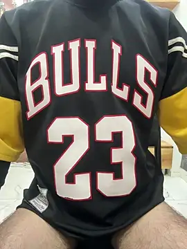 coupleyug online show from April 2, 2026, 2:04 pm