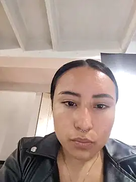 Snapshot of Venus_Rivers chatting on September 15, 2025, 1:33 pm Venus Rivers online show from September 15, 2025, 1:33 pm