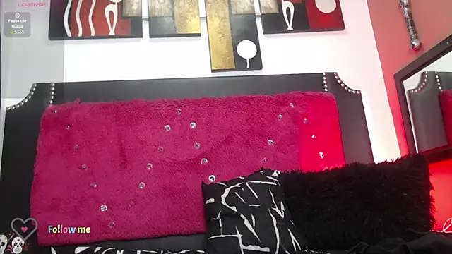 Engeelll online show from November 8, 2025, 6:51 pm