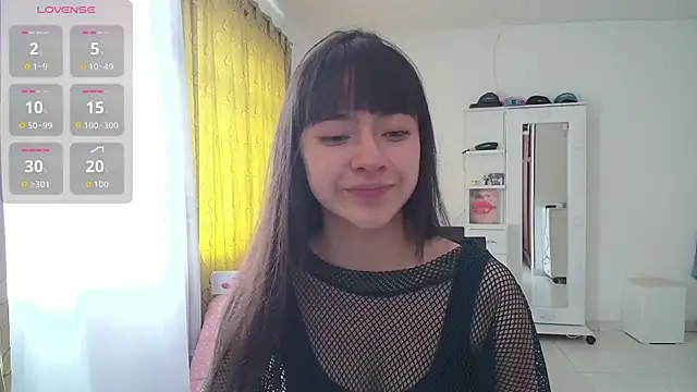 violetta blackk online show from September 25, 2025, 4:32 pm