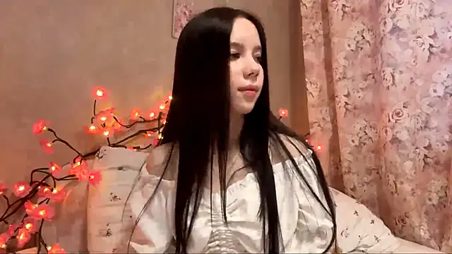 AxyKitten online show from November 23, 2025, 11:54 am