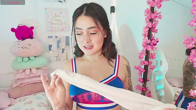 Snapshot of justonecute chatting on September 9, 2025, 2:22 am justonecute online show from September 9, 2025, 2:22 am