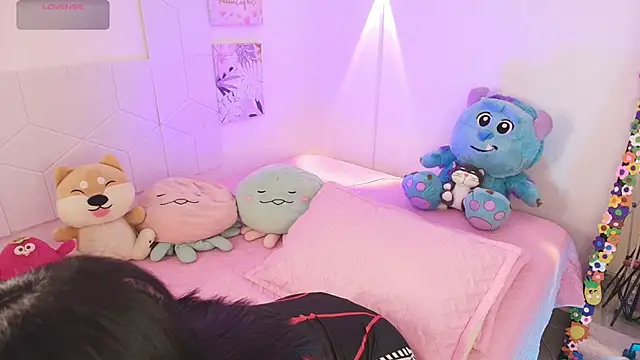 Snapshot of justonecute chatting on November 26, 2025, 12:11 am justonecute online show from November 26, 2025, 12:11 am