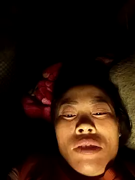 CoMay003 online show from October 24, 2025, 9:44 pm