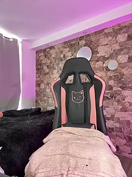 samiacooper25 online show from March 31, 2026, 12:27 pm