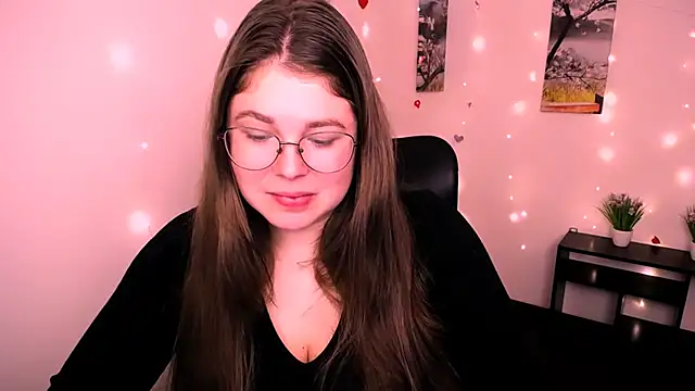 Snapshot of _Lovely_Mary chatting on October 24, 2025, 6:59 pm  Lovely Mary online show from October 24, 2025, 6:59 pm