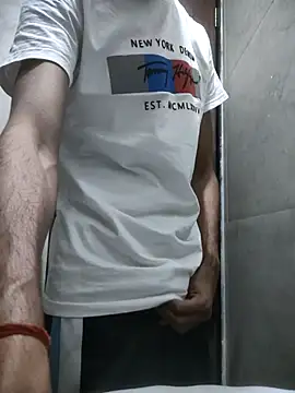 fckboy987 online show from March 15, 2026, 6:19 am