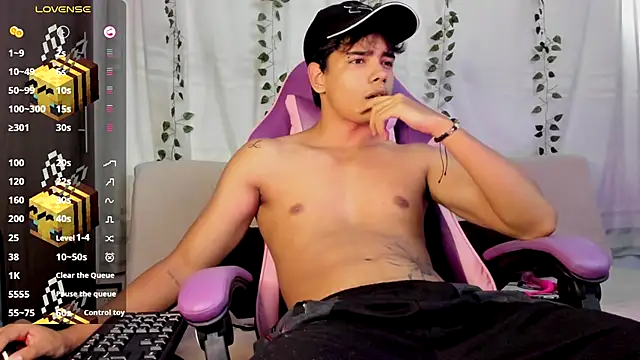 an drew18 online show from September 20, 2025, 2:40 pm