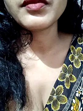 spicysuhana online show from September 15, 2025, 11:49 pm