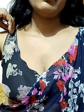 spicysuhana online show from October 4, 2025, 5:55 pm