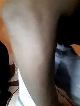 ffinegirl online show from December 19, 2025, 7:54 pm