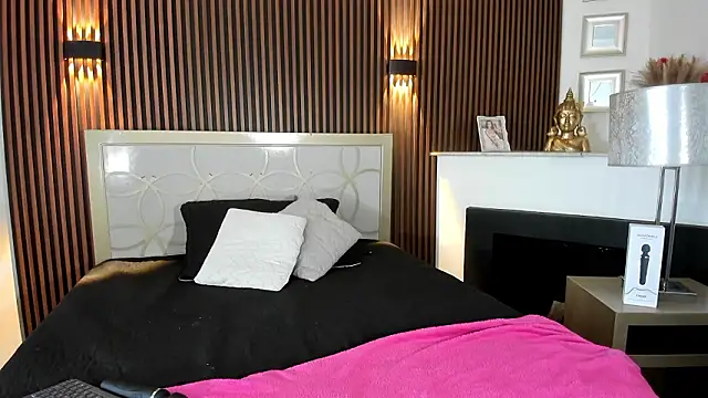 LuluBeerry online show from January 17, 2026, 2:33 pm