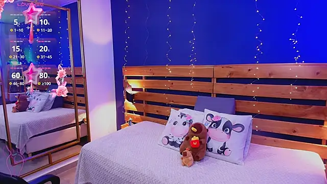 ambar lover online show from October 24, 2025, 8:05 pm