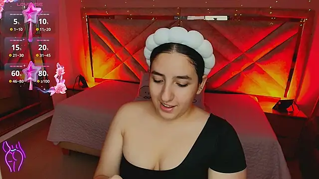 ambar lover online show from November 30, 2025, 8:13 pm