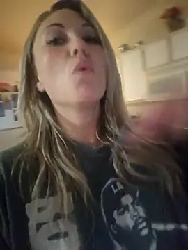 Snapshot of Barbie2359 chatting on October 6, 2025, 3:20 pm Barbie2359 online show from October 6, 2025, 3:20 pm